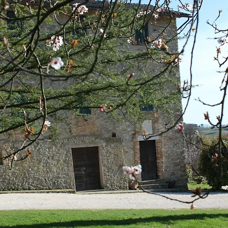 Fattoria Di Rigone فندق بيرودجا